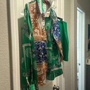 Matching Set 0XL (12) Satin Shirt & Faux leather skirt